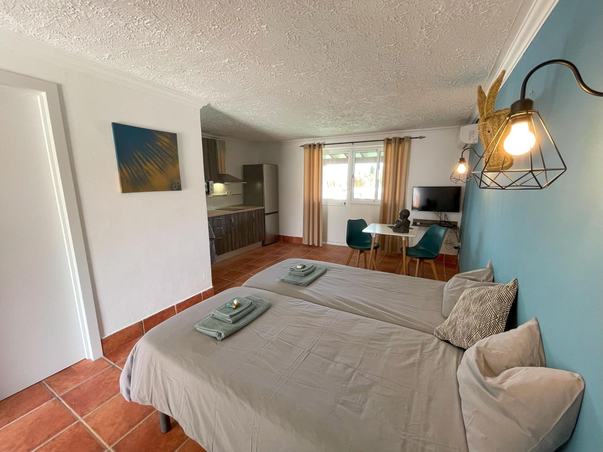 La Casa De Familia Bed & Breakfast Malaga Luaran gambar