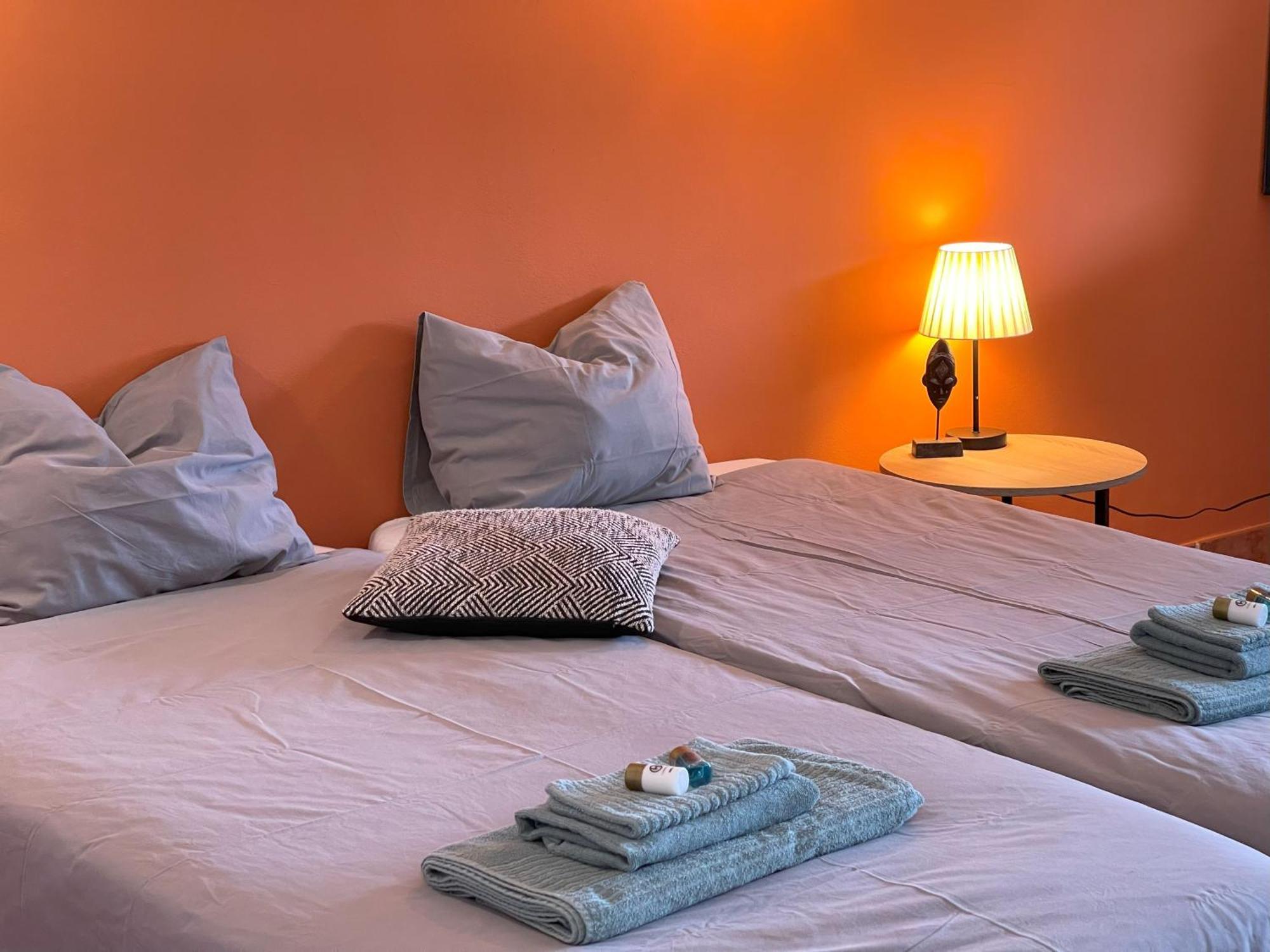La Casa De Familia Bed & Breakfast Malaga Luaran gambar