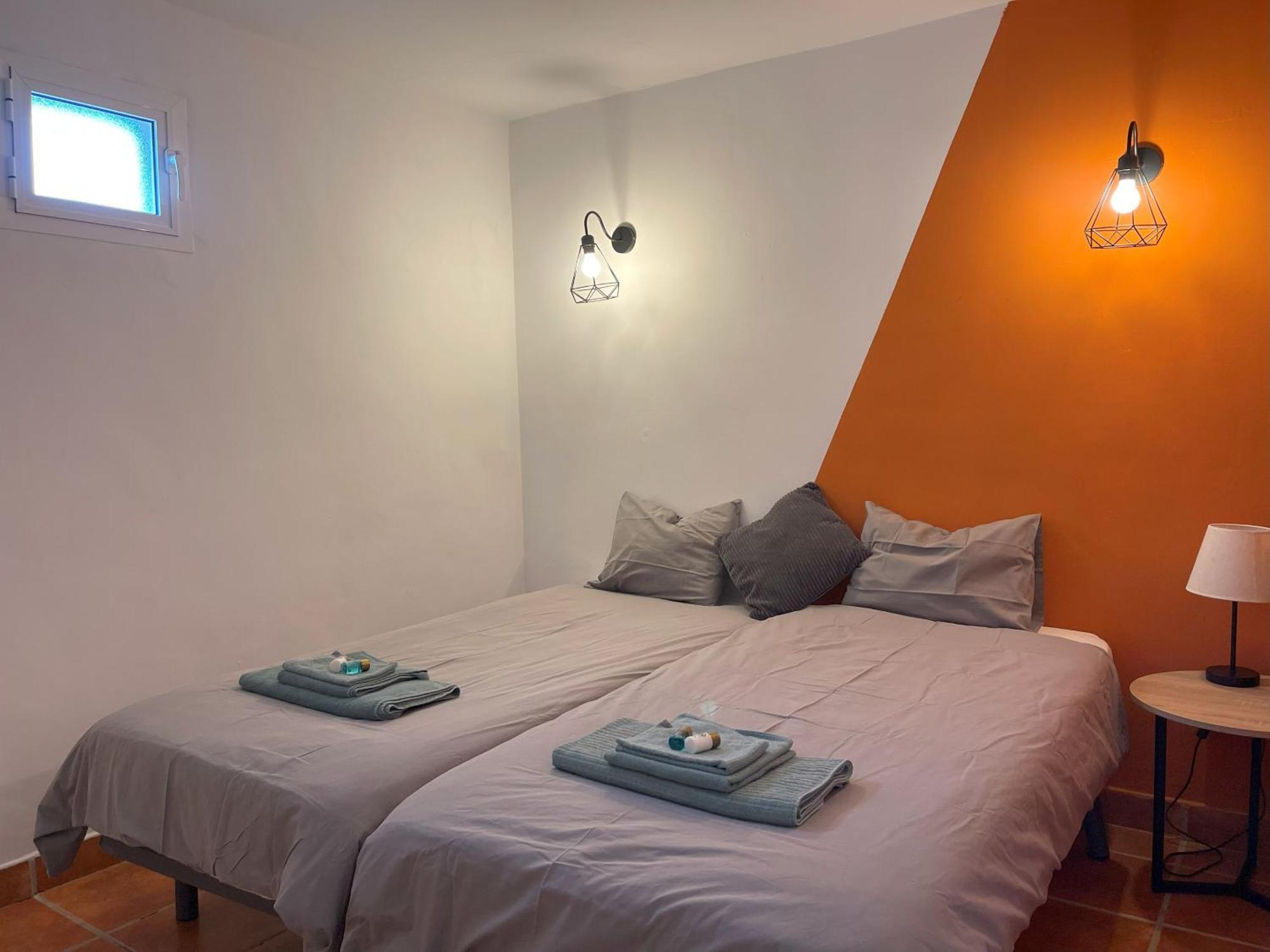 La Casa De Familia Bed & Breakfast Malaga Luaran gambar
